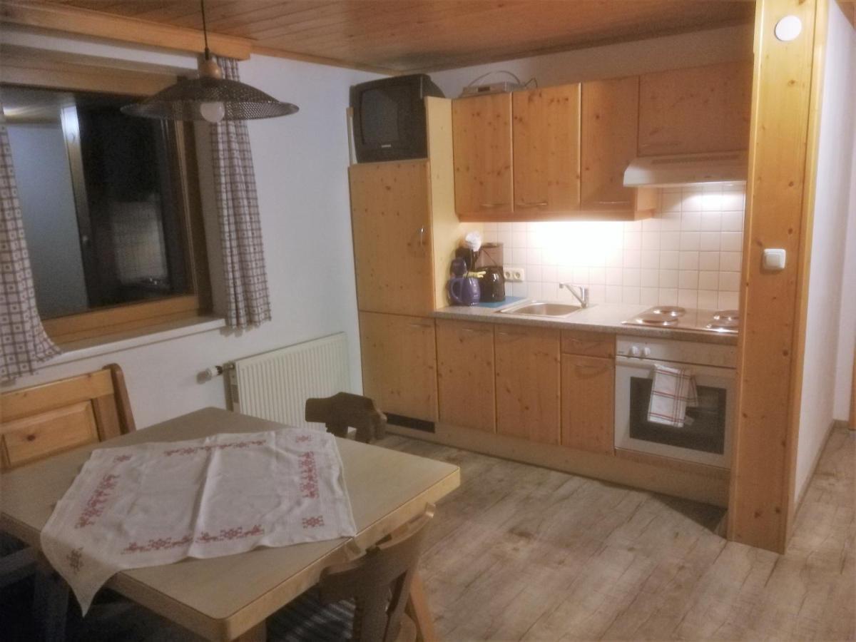 Appartement-Pension Familie Gewessler 바트 미테른도르프 외부 사진